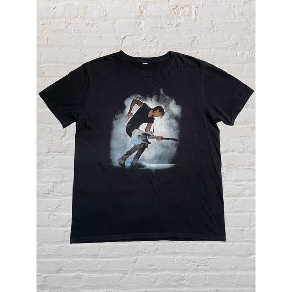 Keith Urban Graffiti U World Tour 2018 T Shirt, Large - Picture 1 of 4